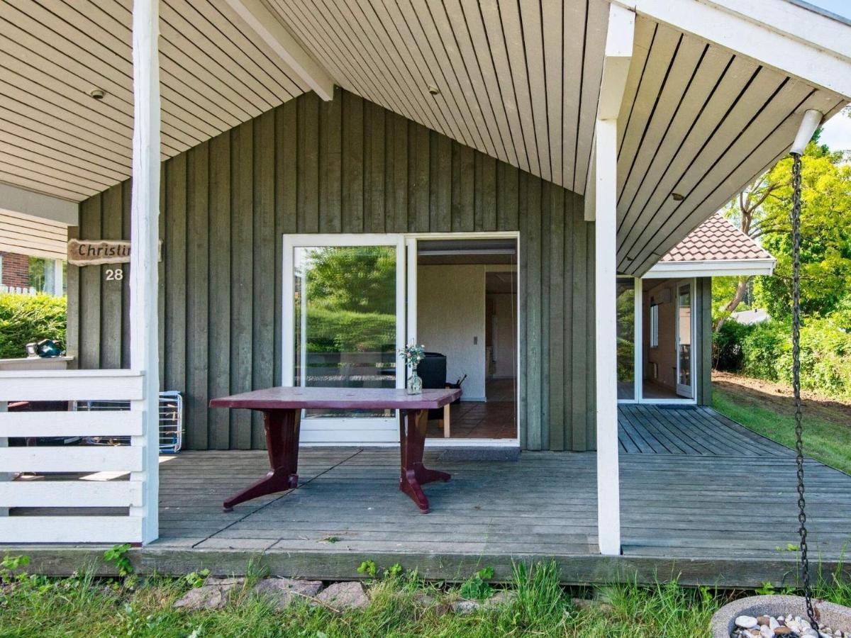 4 Person Holiday Home In B Rkop Børkop Exteriör bild